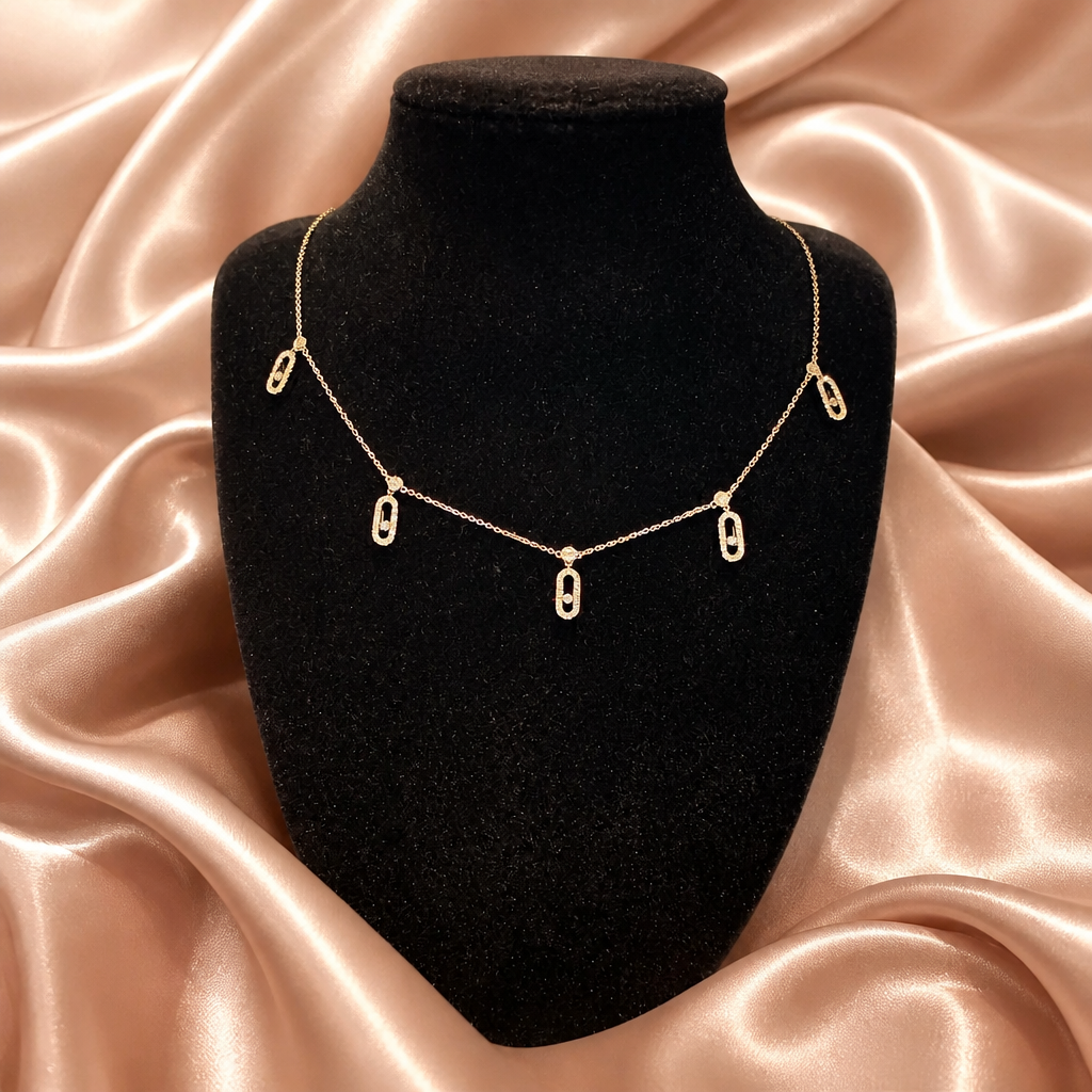 The Noelle Necklace